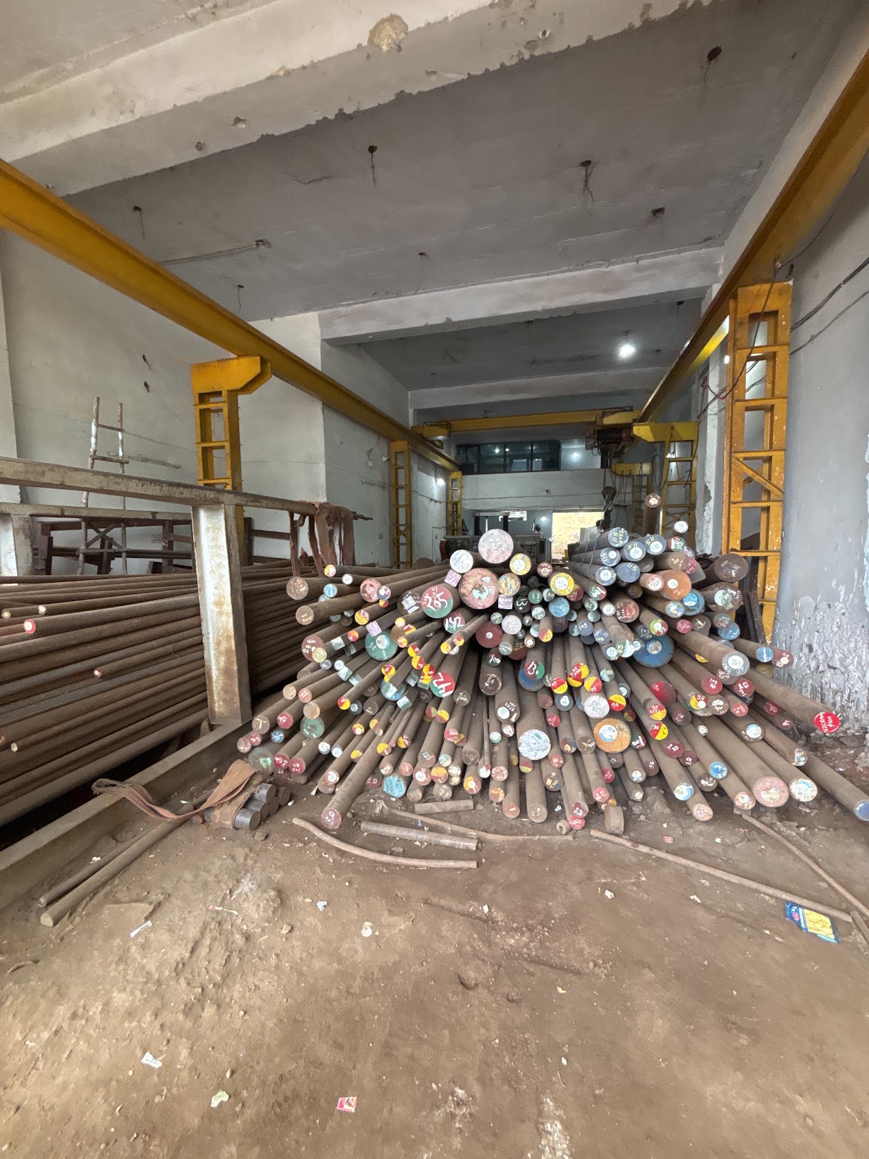 Round bar storage inside warehouse